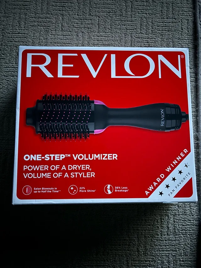 Revlon One-Step Volumizer Hot Air Brush image indicator(8)