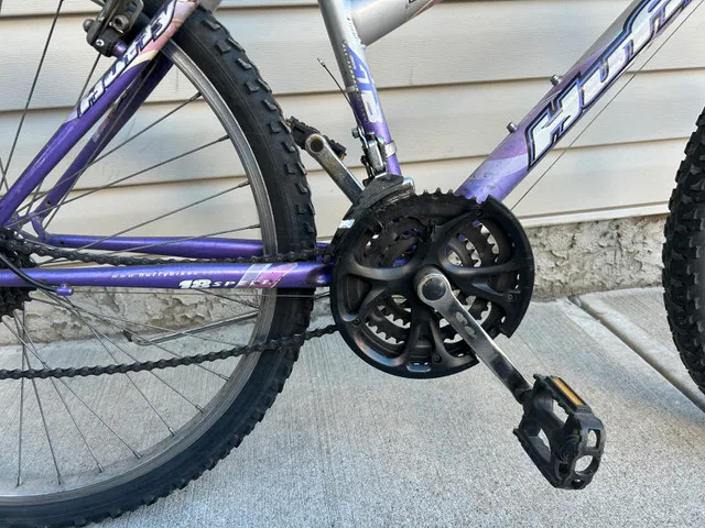 Huffy Blackwater 26-inch 15-Speed Mountain Bike image indicator(7)