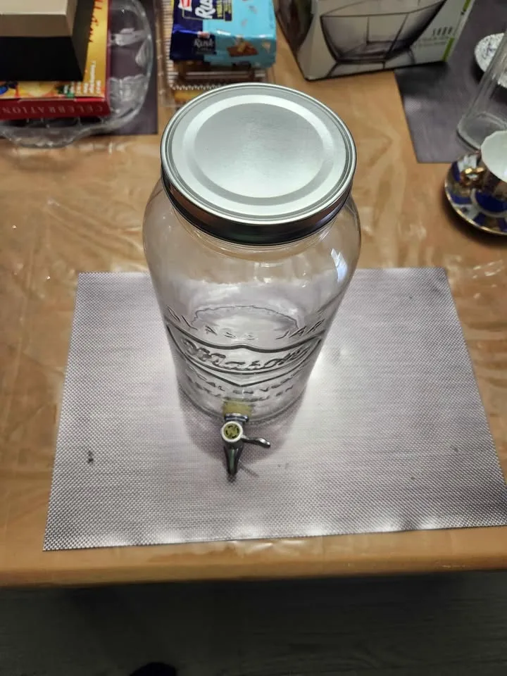 Mason Glass Jar with Tap to Dispense Drinks. One Gallon image indicator(3)