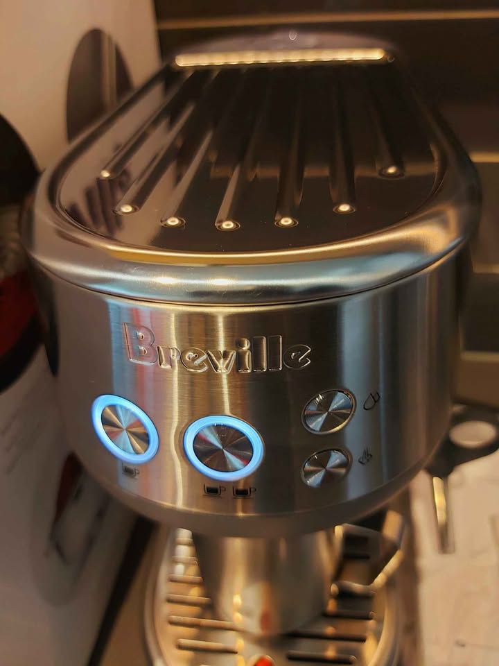 Brand New Breville Bambino - photo 4
