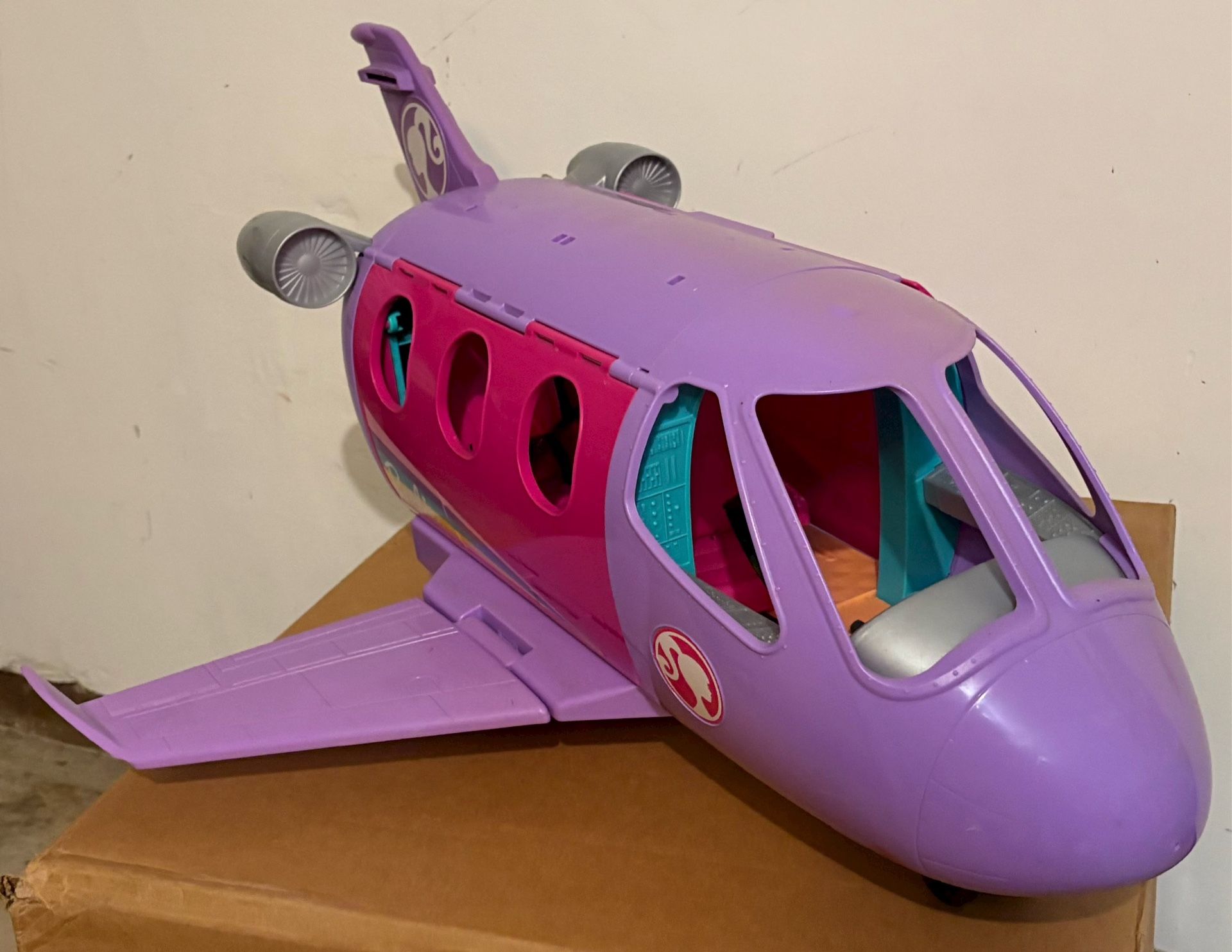 Barbie Airplane Adventures Playset - photo 3