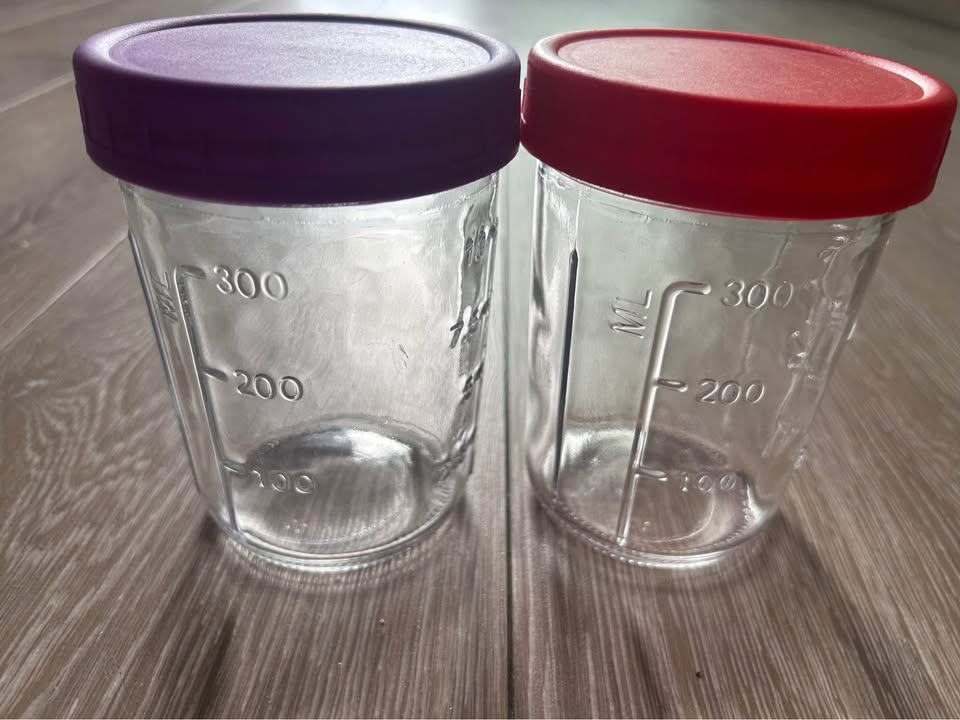 Two Glass Jars with Lids - photo 2