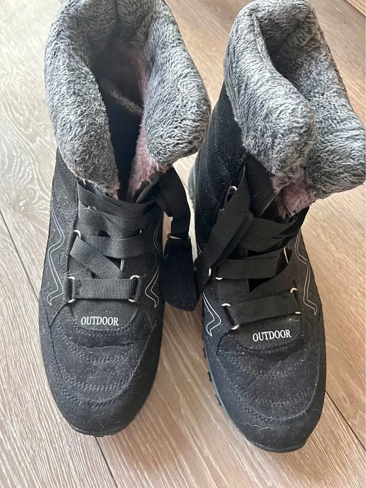Outdoor Black Winter Boots - Size 43-new thumbnail