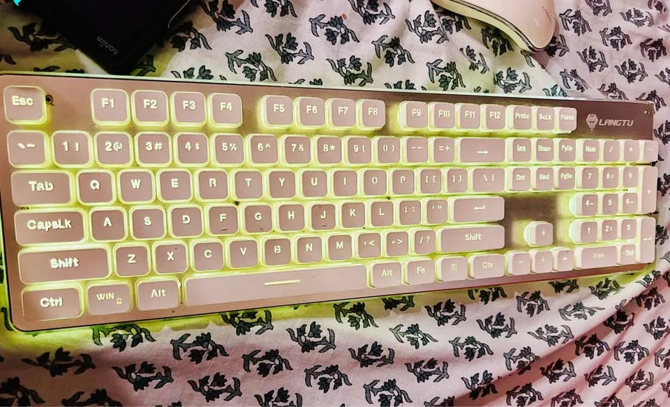 Langtu Bluetooth Keyboard & Mouse Set image indicator(4)