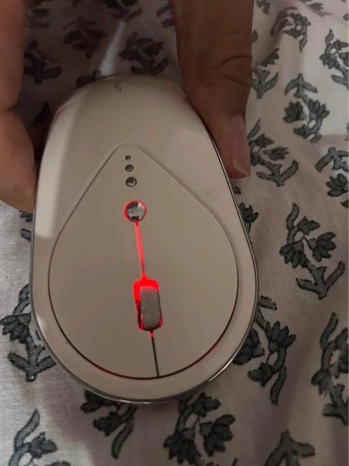 Langtu Bluetooth Keyboard & Mouse Set image indicator(6)