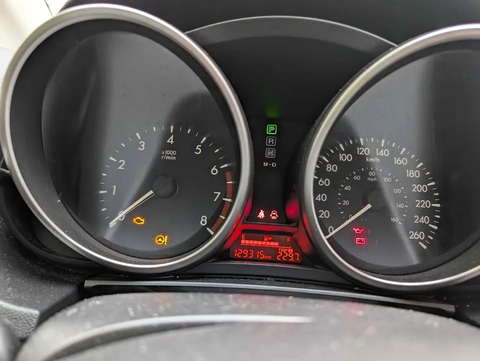 2014 Mazda Mazda5 image indicator(7)