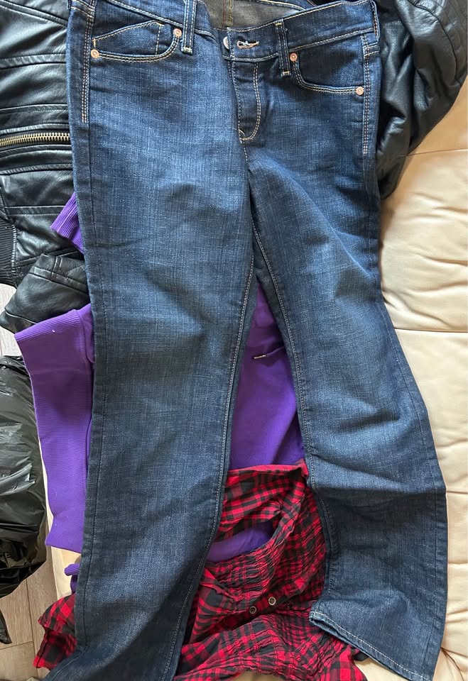 Bag of small fall/winter clothes - photo 5