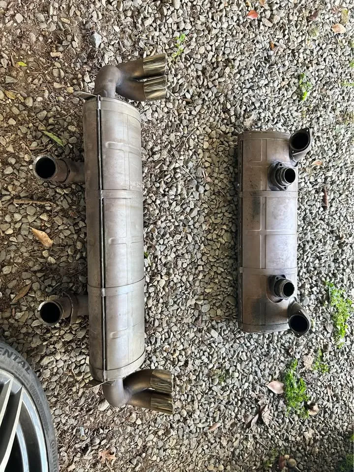 Ferrari 348 Exhaust & Muffler image indicator(2)