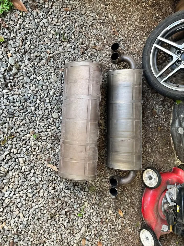 Ferrari 348 Exhaust & Muffler image indicator(4)