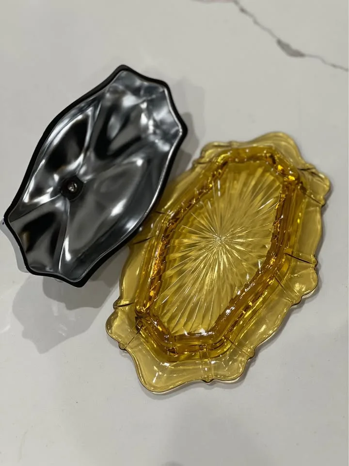 Vintage Amber Glass Butter Dish Starburst Art Deco MCM image indicator(6)