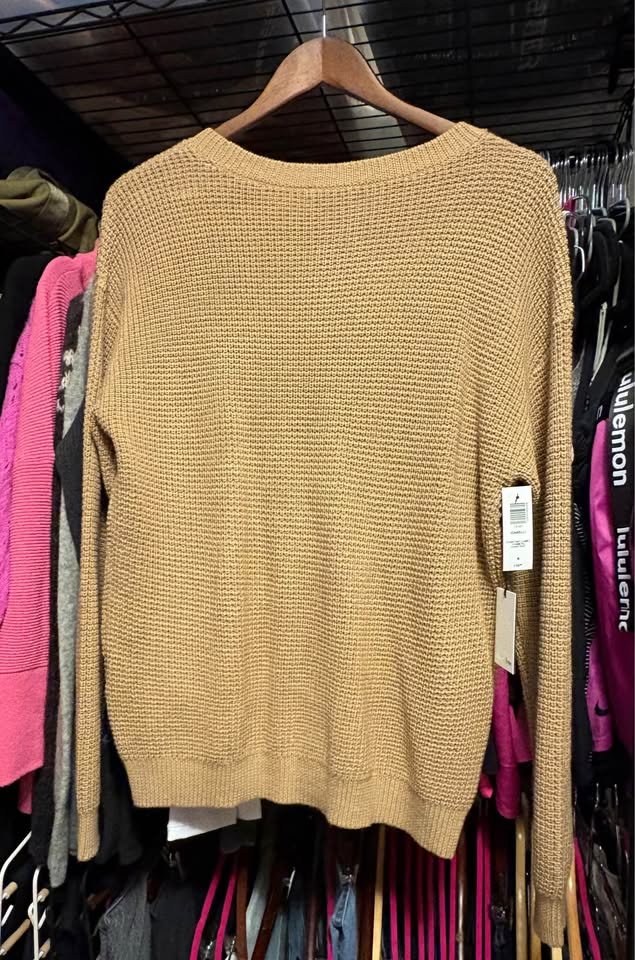 BNWT. Aritzia Wilfred Isabelli Sweater - Size Medium - photo 3