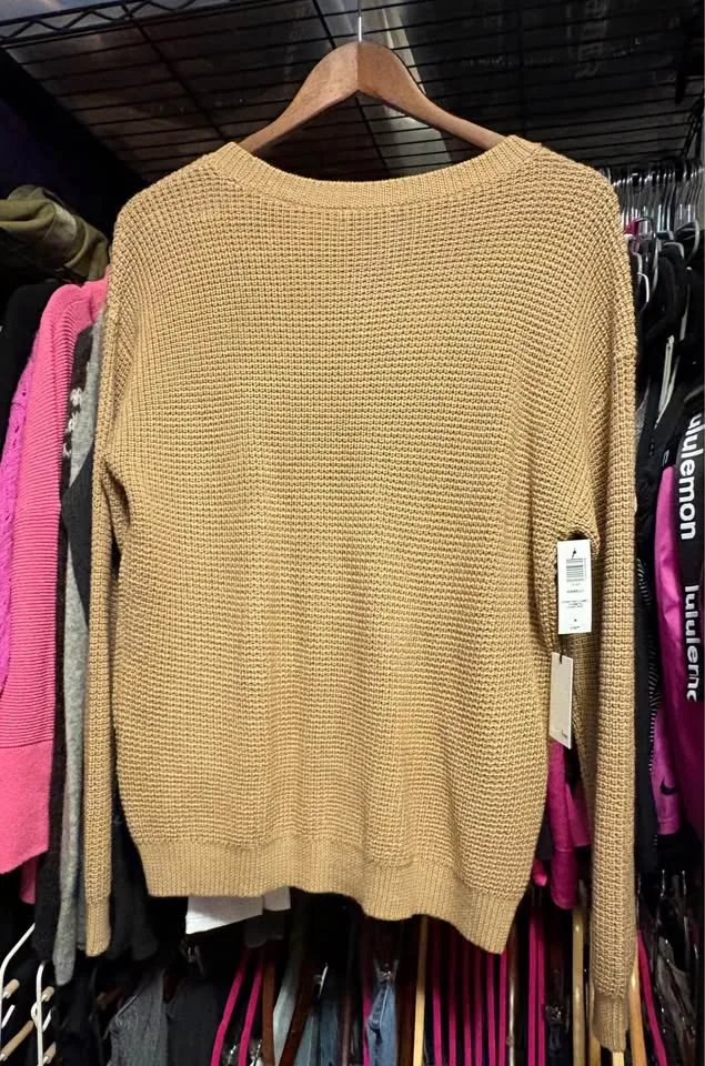 Aritzia Wilfred Isabelli Sweater - Size Medium image indicator(3)