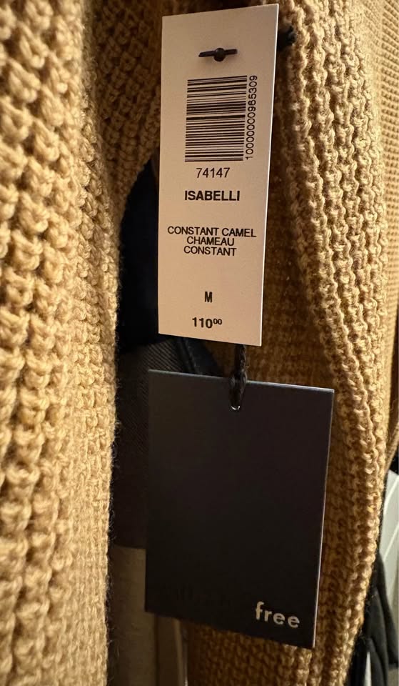 BNWT. Aritzia Wilfred Isabelli Sweater - Size Medium - photo 5