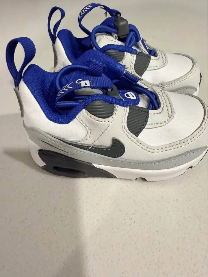 Baby Nike Air Max image indicator(2)