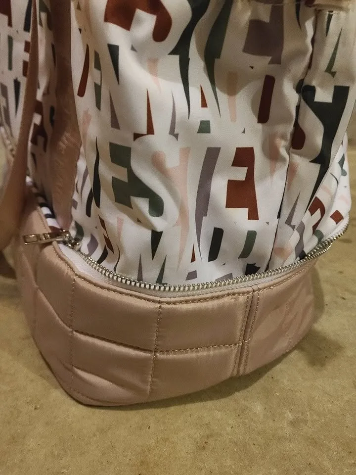 2 ladie's purse handbags - New/like new image indicator(5)