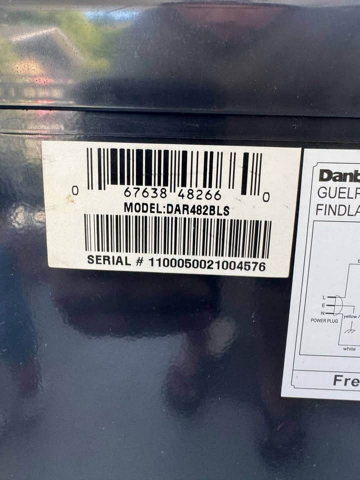 Danby Refrigerator - photo 4