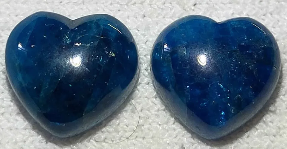 Blue Apatite Heart image indicator(4)