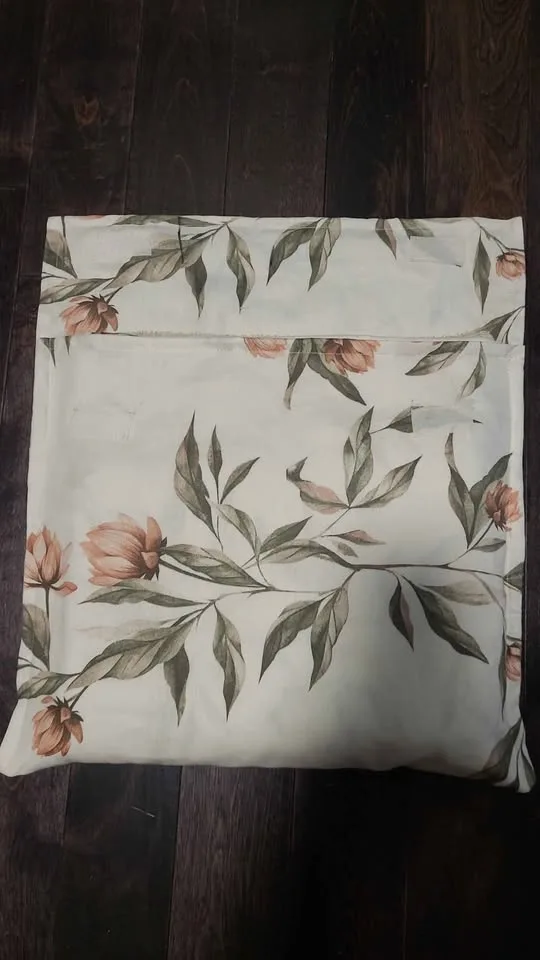 Garment storage bag/closet organizer/ Saree cover. image indicator(2)