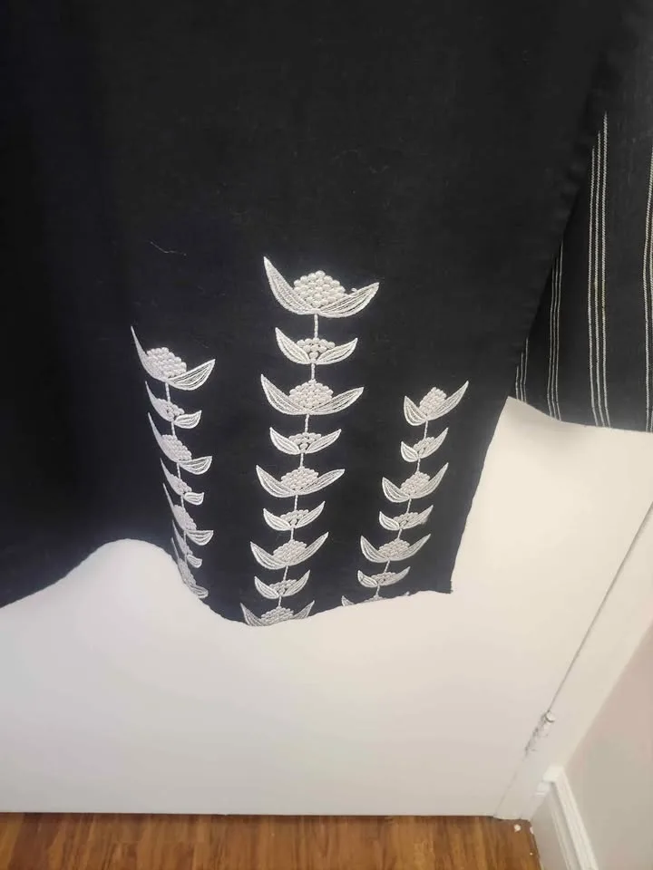 Kurti & Pants Set – Black with White Embroidery ✨🖤🤍 image indicator(5)