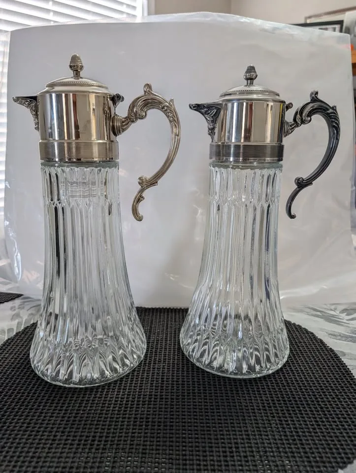 Random Glass ornament Vases/Jars image indicator(3)