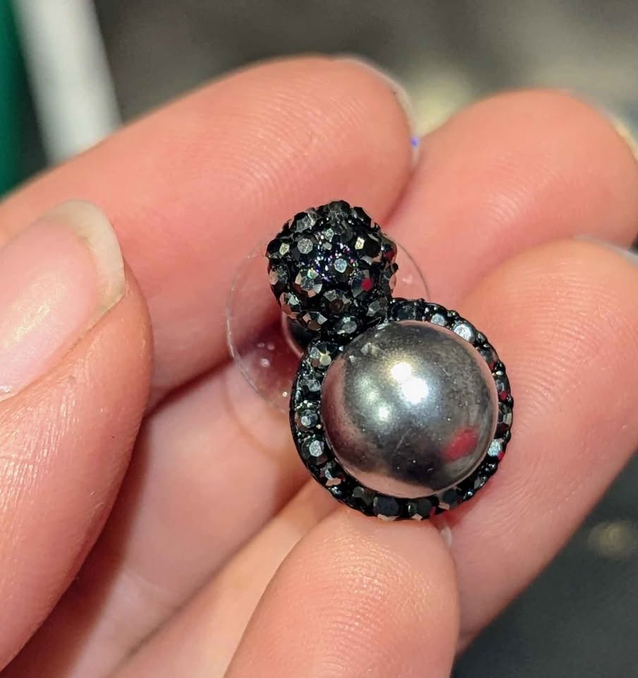 2-Pair Vintage Earrings: 925 Black Pearl & Crystal - photo 2