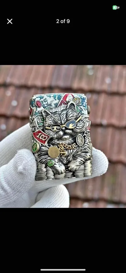 Lucky Cat Limited Edition Zippo (Wealth and Prosperity) thumbnail