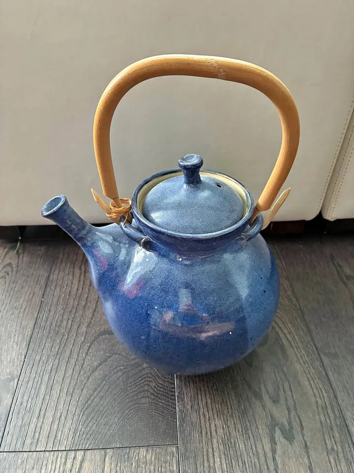 Blue Teapot thumbnail