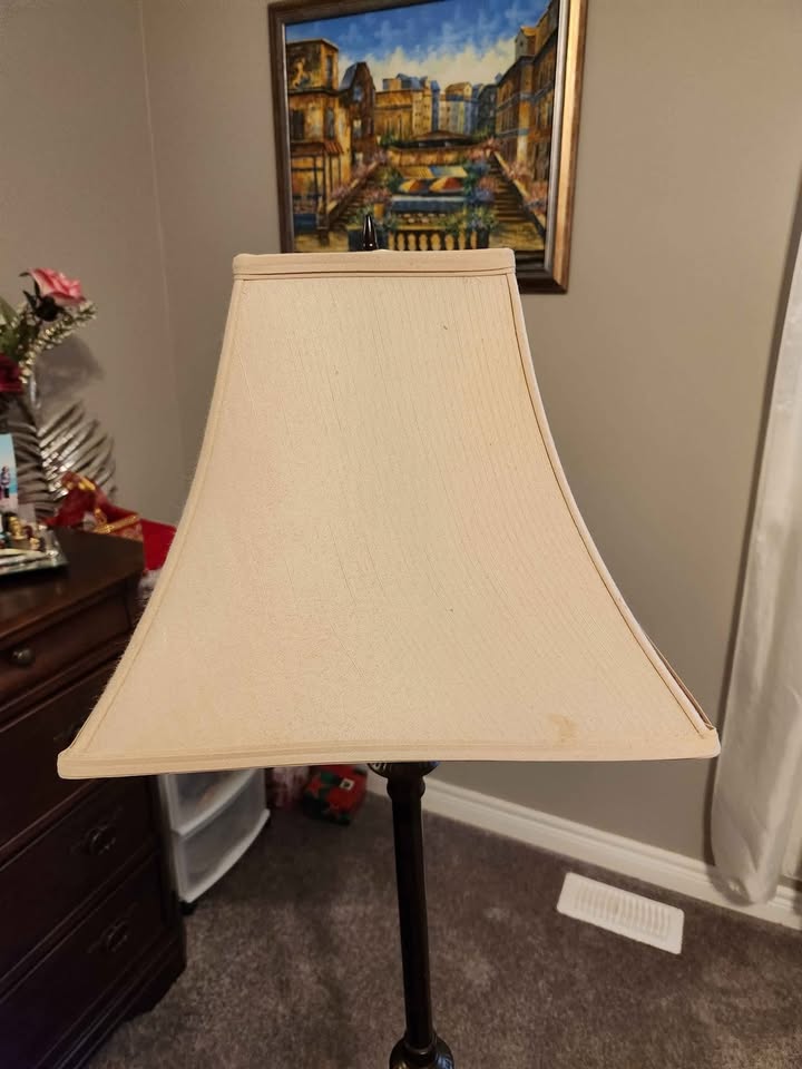 Standing lamp wooden - photo 2