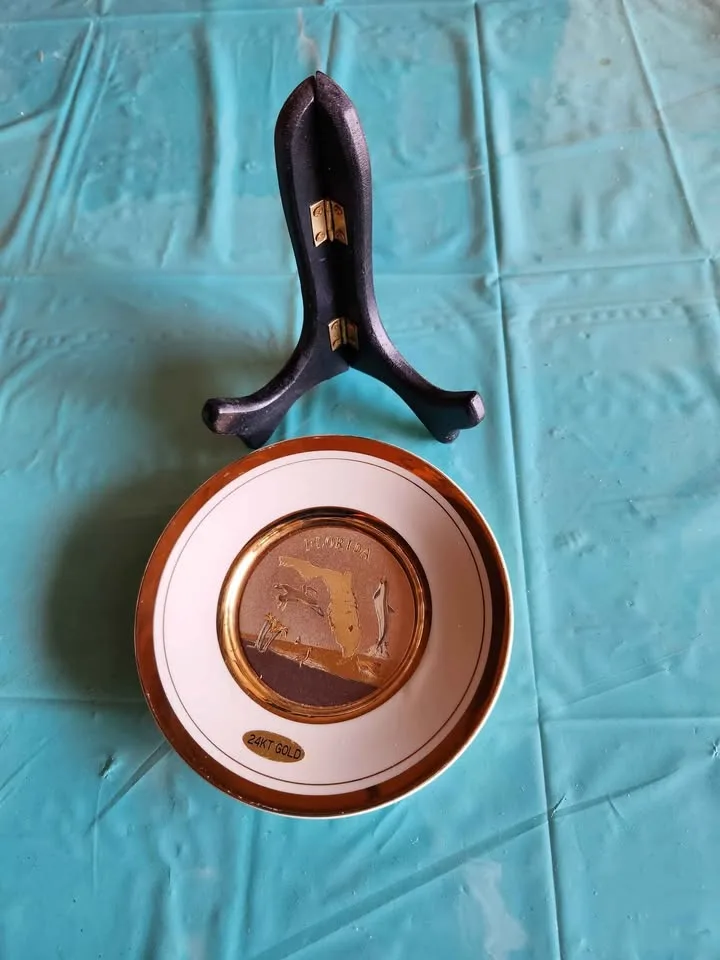 Decorative Plate with stand image indicator(3)