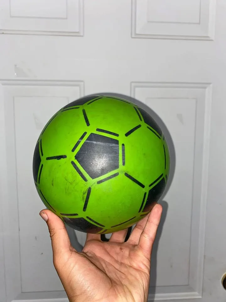 Balls thumbnail