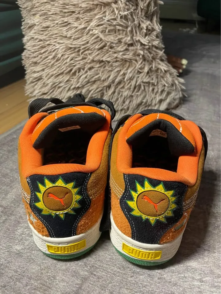 Puma suede size 9 Pick up downtown image indicator(3)