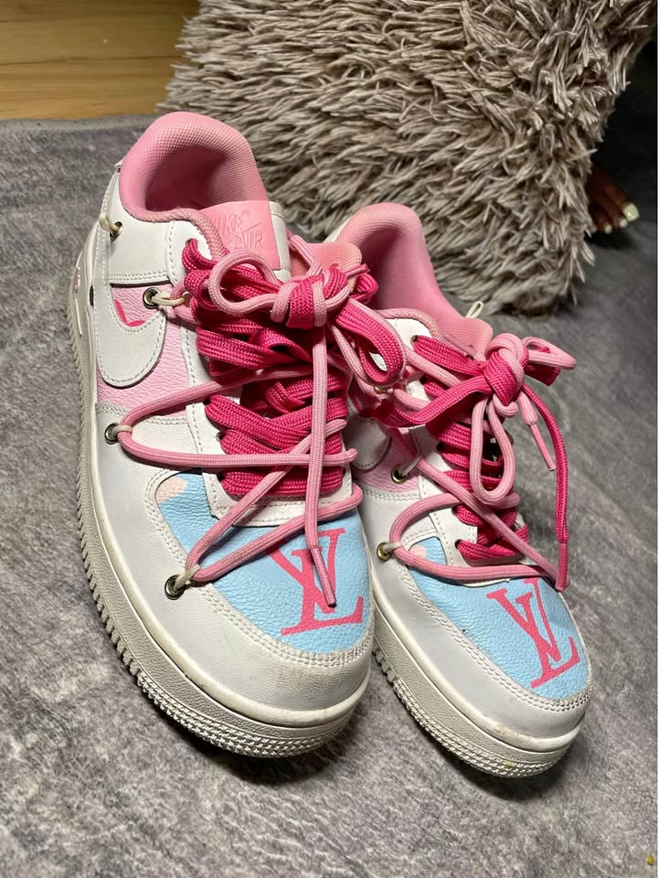 Pink Airforce 1 size 8.5 Pick up downtown