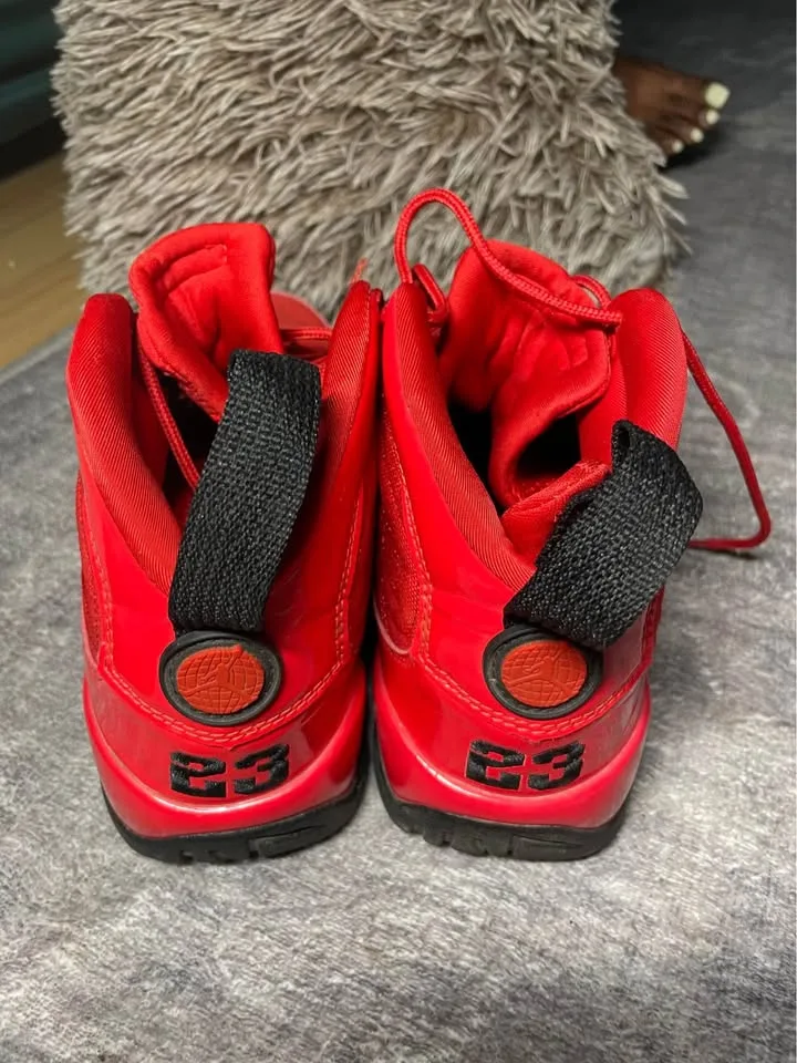 Jordan 9 size 8.5 No box Pick up downtown image indicator(4)