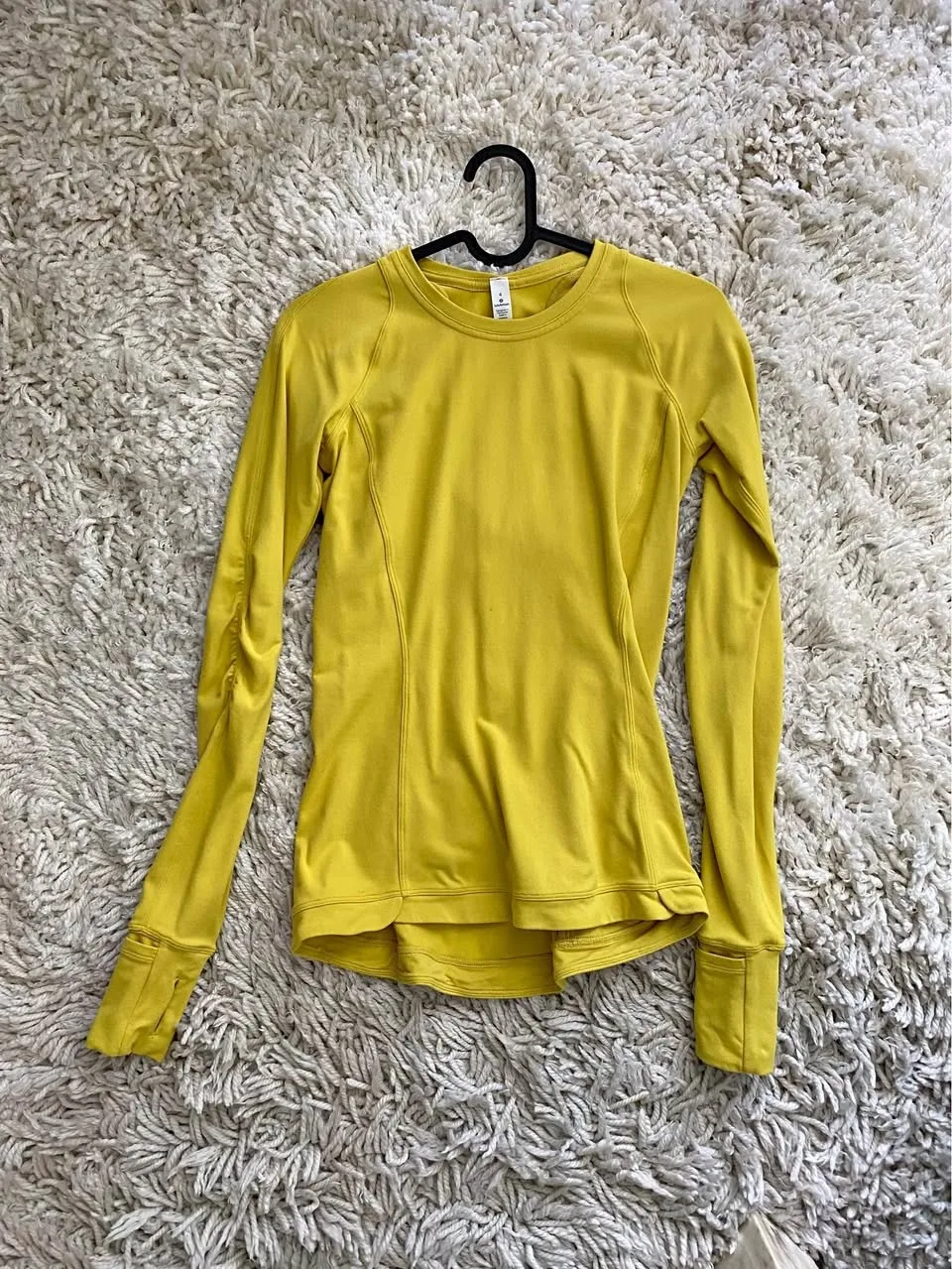 lululemon Runderful Long Sleeve - Size 4 thumbnail