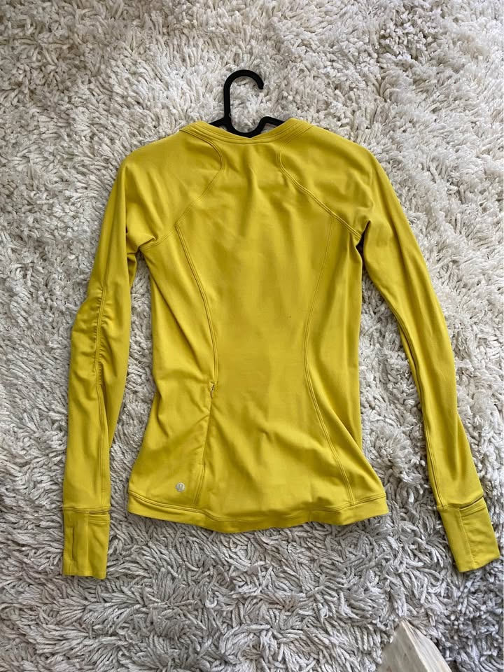lululemon Runderful Long Sleeve - Size 4 - photo 2