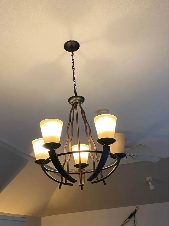 Chandelier image indicator(3)