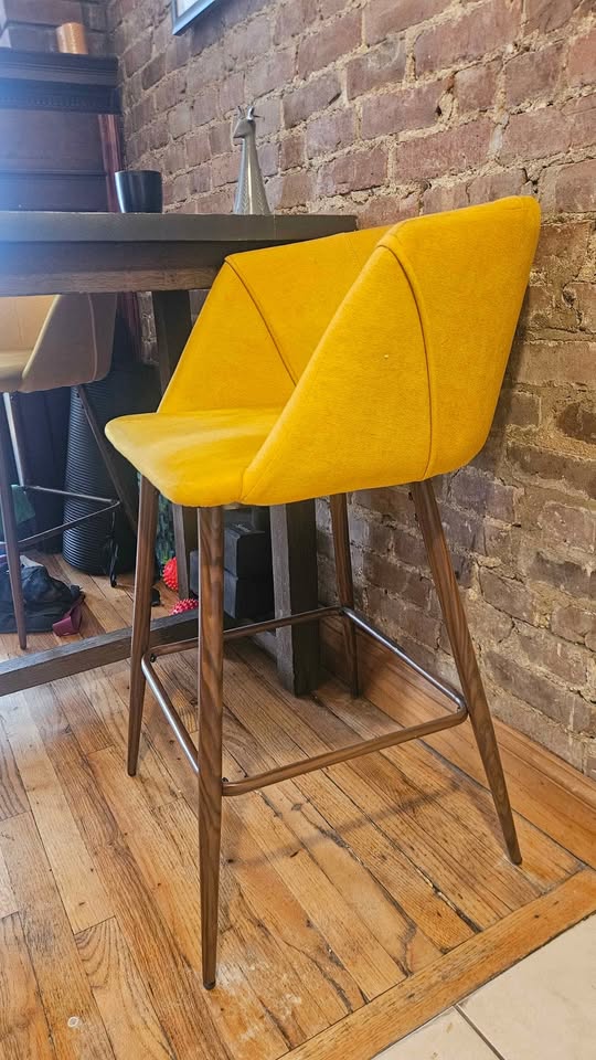 Yellow bar stools 2pc - photo 2