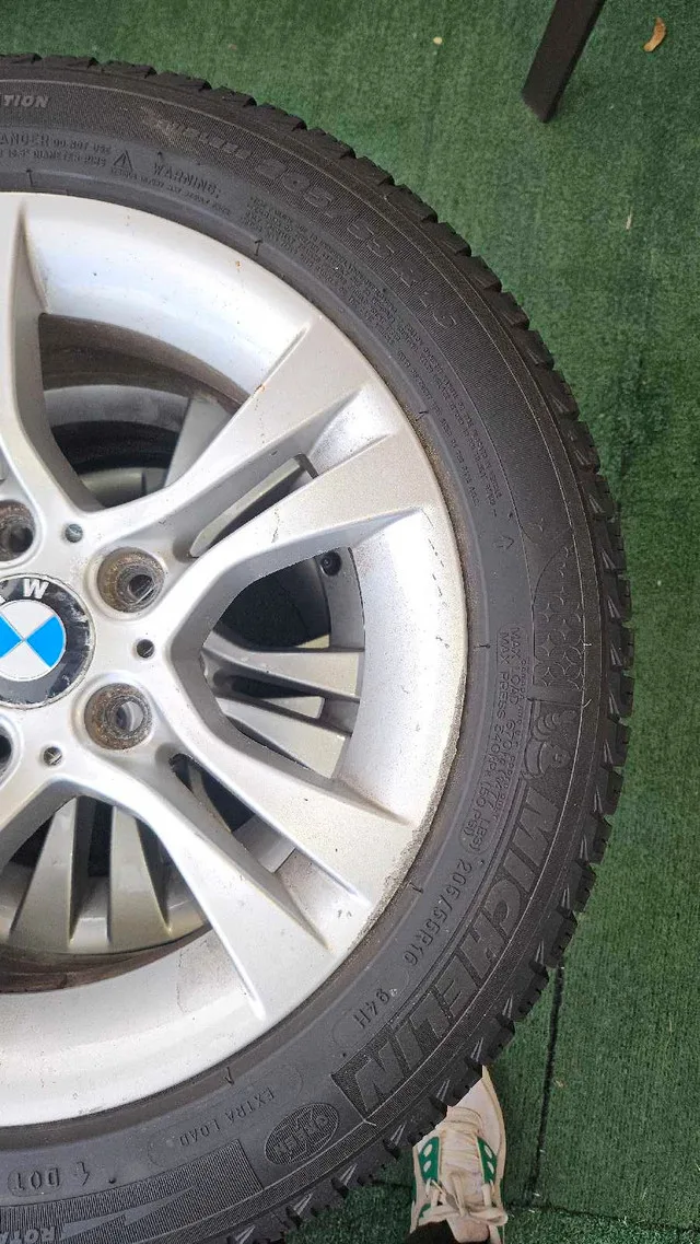 BMW Michelin X Ice Winter Tires 205/55R16 OEM Rims image indicator(5)