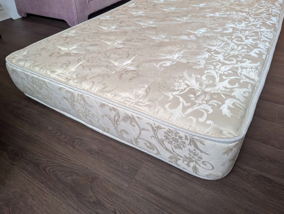 Twin firm mattress (2 available) - photo 2