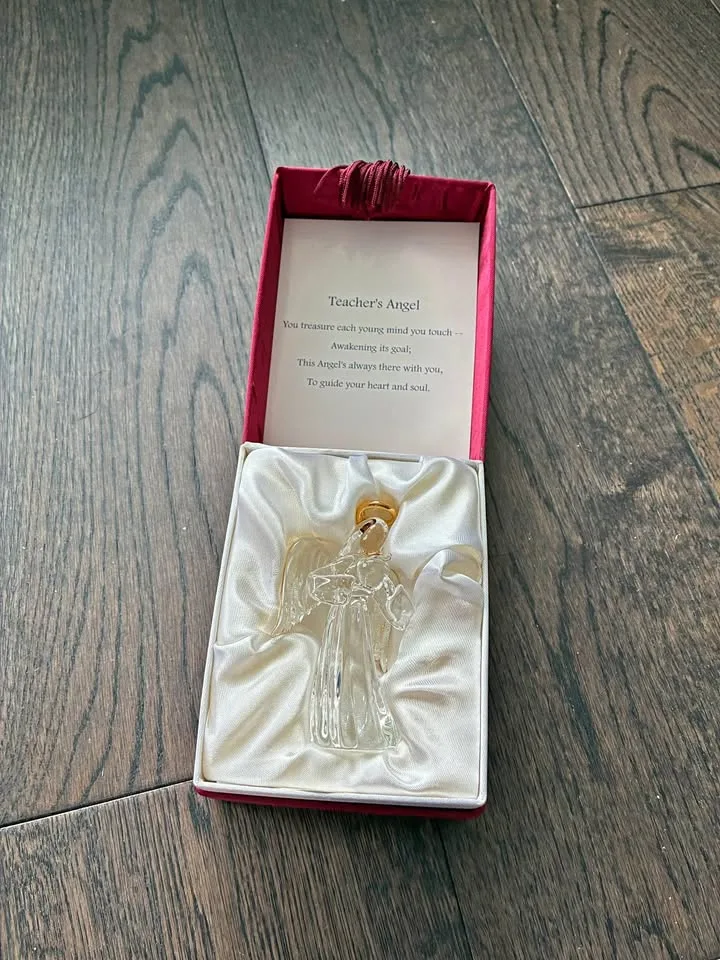Glass Angel thumbnail