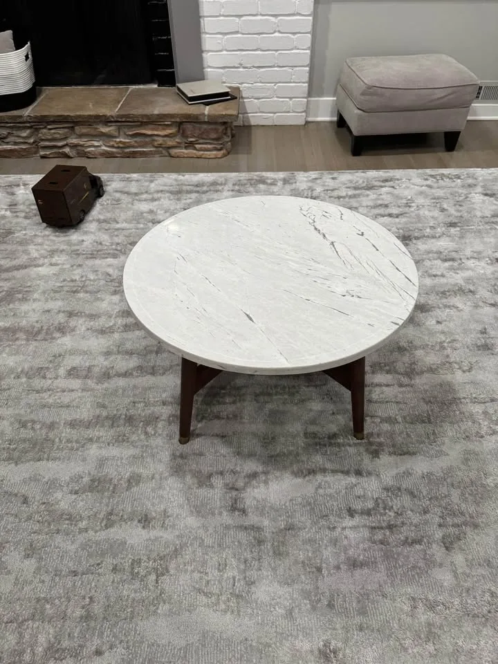 West Elm Reeve Round Coffee Table (30") image indicator(3)
