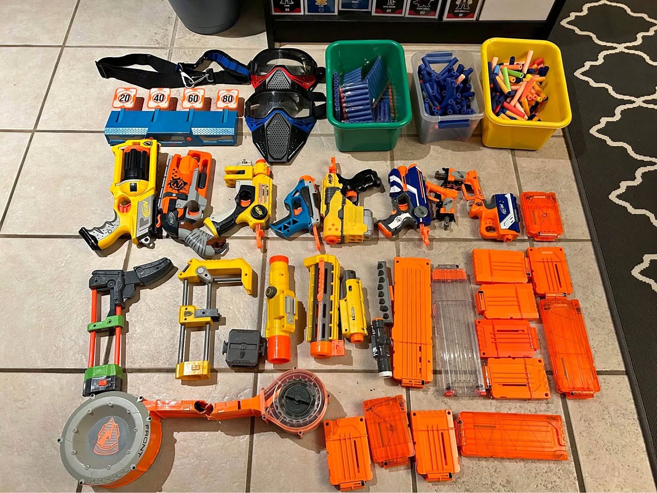 20+ nerf guns, attachments and accessories