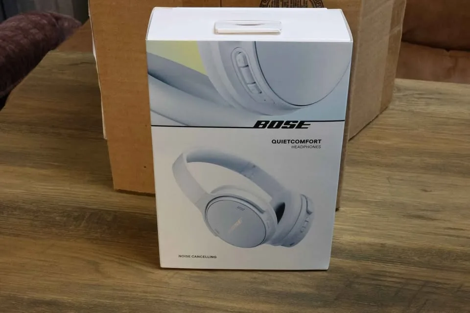 Bose QuietComfort - Sealed Limited Edition Moonstone Blue image indicator(5)