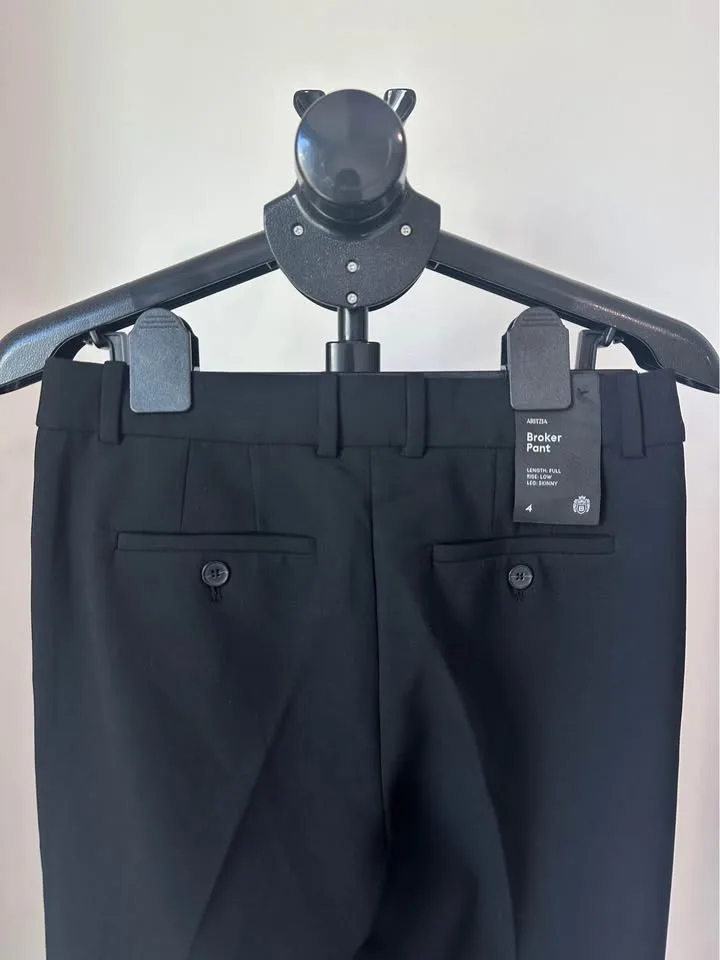 Aritzia Broker Pants Size 4 NWT image indicator(4)