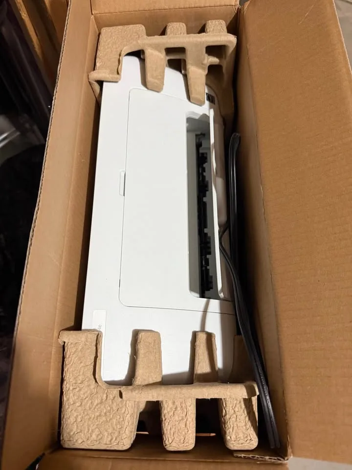 HP Printer, Copier, Scanner (all in one) - Used image indicator(2)