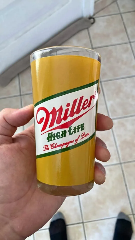 Vintage Miller High Life glass thumbnail