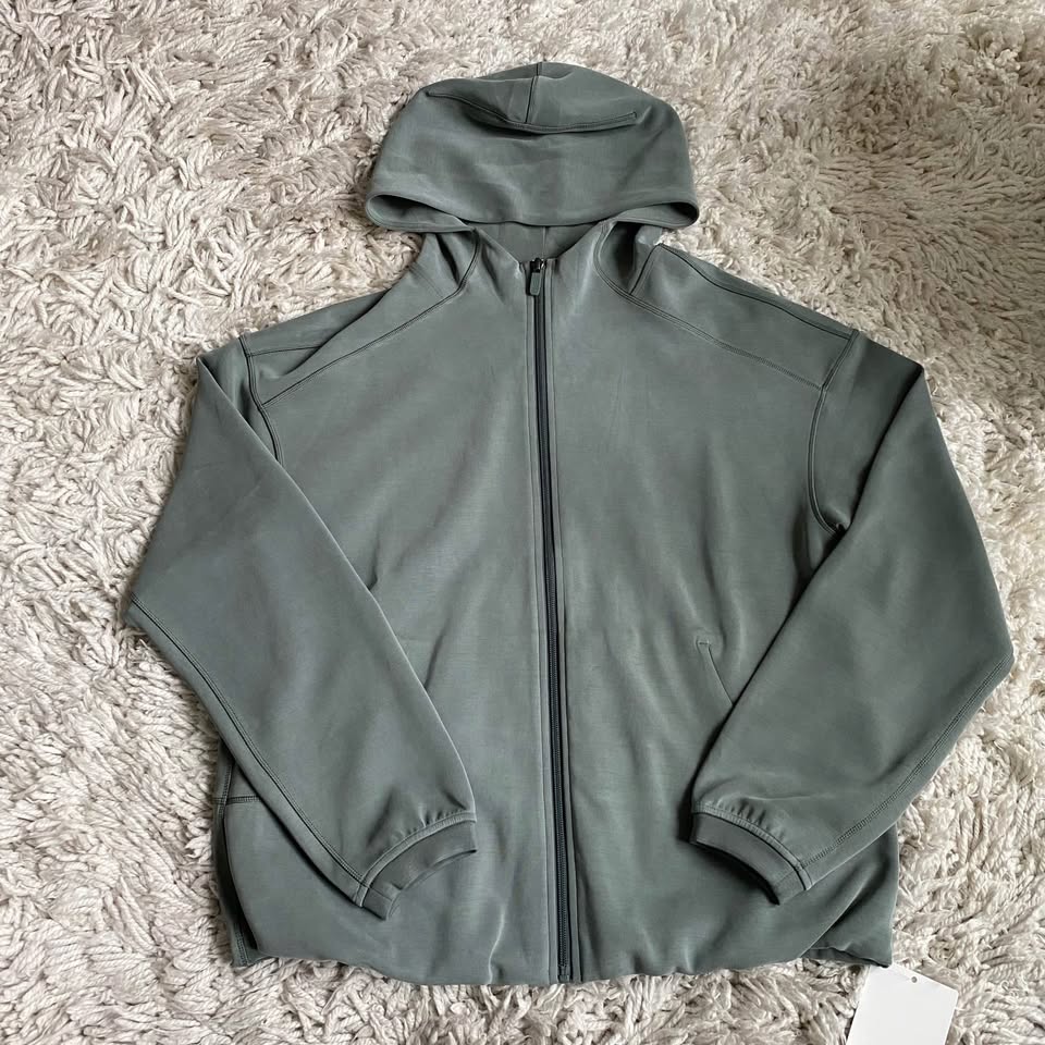 NWT Lululemon Hoodie - Size S, Palm Deco - photo 4