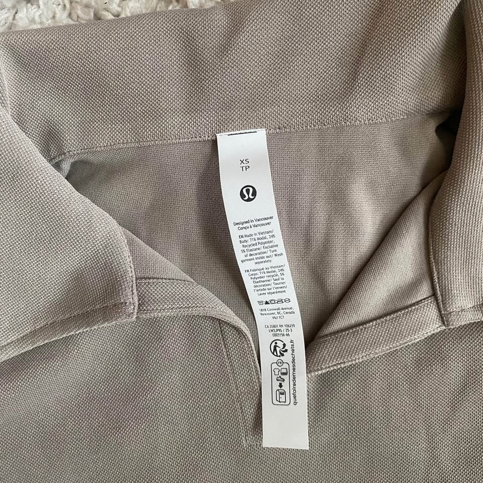 NWT Lululemon Softstreme Polo - XS, Warm Ash Grey - photo 5