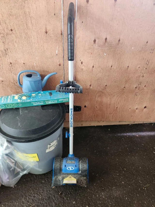 Electric snow shovel image indicator(2)