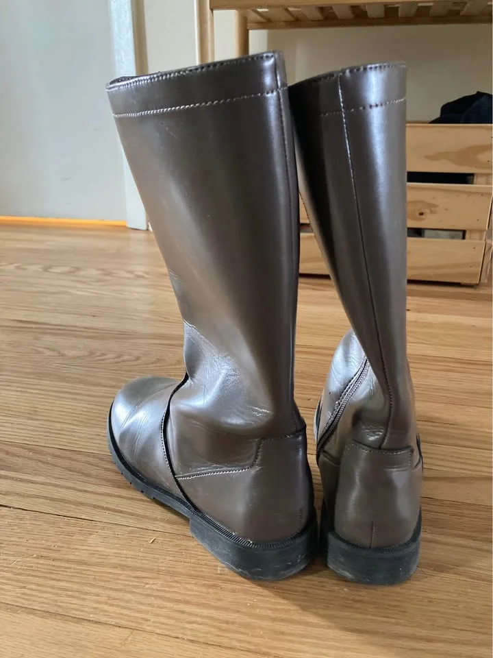 Girls Gap Riding Boots - size 4 image indicator(4)